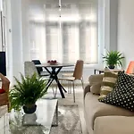 Appartamento Foodies Location. Surf. Netflix . 3 Bdr