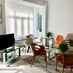 Foodies Location. Surf. Netflix . 3 Bdr Appartamento *